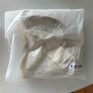 Monday Body NWT UNOPENED Bra & Leggings